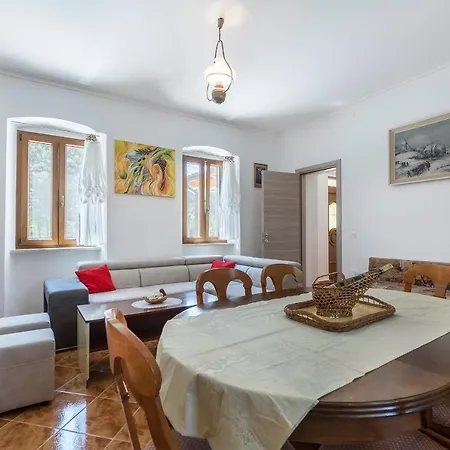 Villa Ana